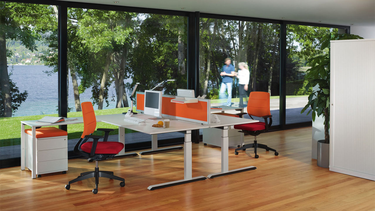 Sedus höhenverstellbarer Tisch