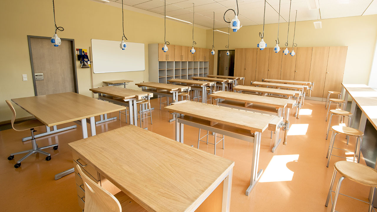 Mayr Schulmöbel Hof